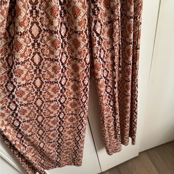 Romper Jumpsuit WHBM - Picture 4 of 11